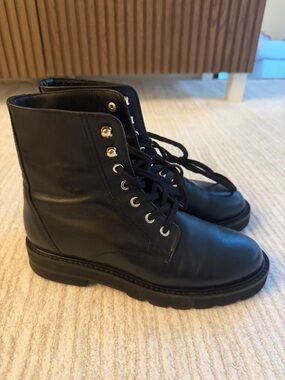 Stuart Weitzman Black Leather Lace-Up Ankle Boots
